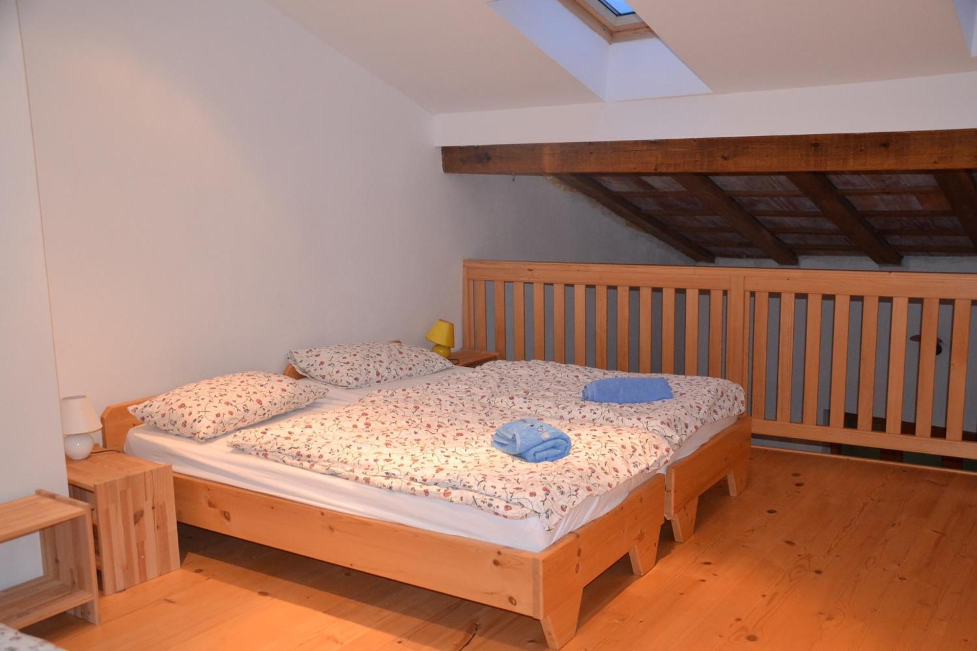 Holiday Farmhouse Skvor Robidisce Bilik gambar